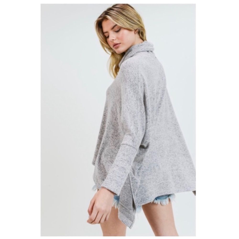 🆕 Oversized Brushed Dolman Sleeved Loose Turtleneck - Picture 3 of 6